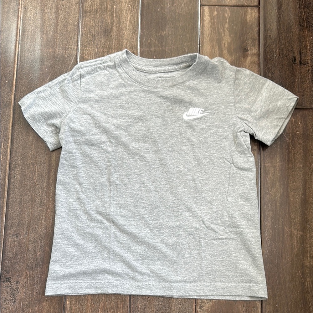 Nike Kids Gray T-Shirt